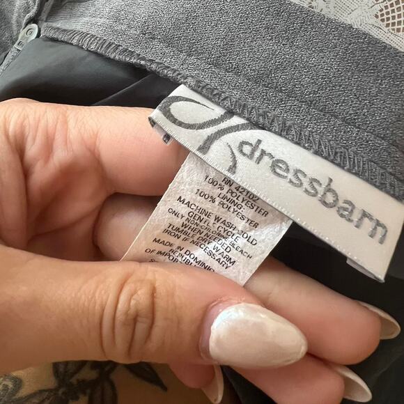 Grey knee length pencil skirt Size 6 - Picture 4 of 6